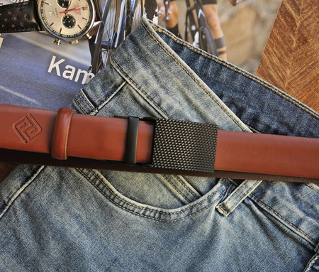 Polski pasek męski z automatycznie zapinana klamrą brąz BR64